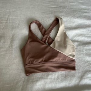 Sports bra